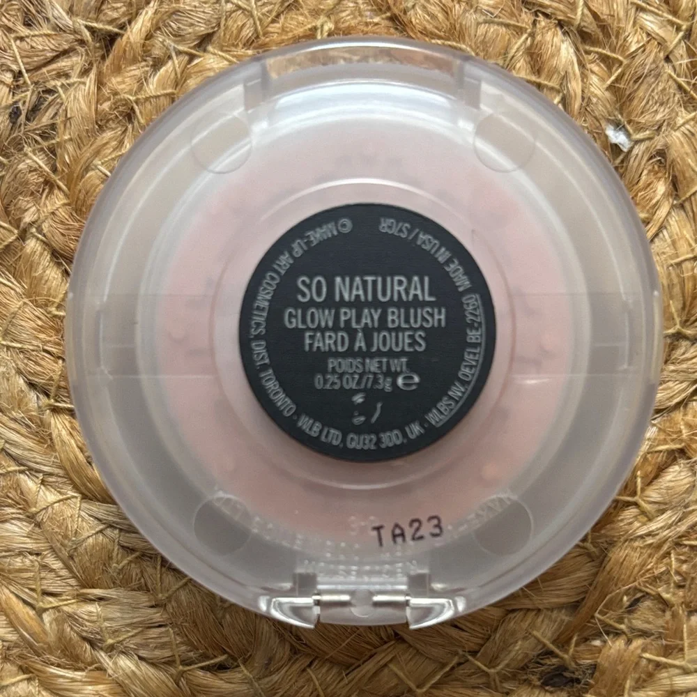 MAC Cosmetics Glow Play Blush - So Natural